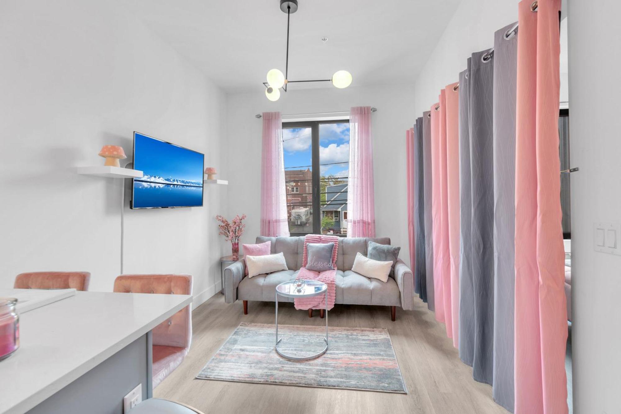 Apartamento Pink Heaven Indoor Pool, Free Parking, Near Nyc Elizabeth Exterior foto