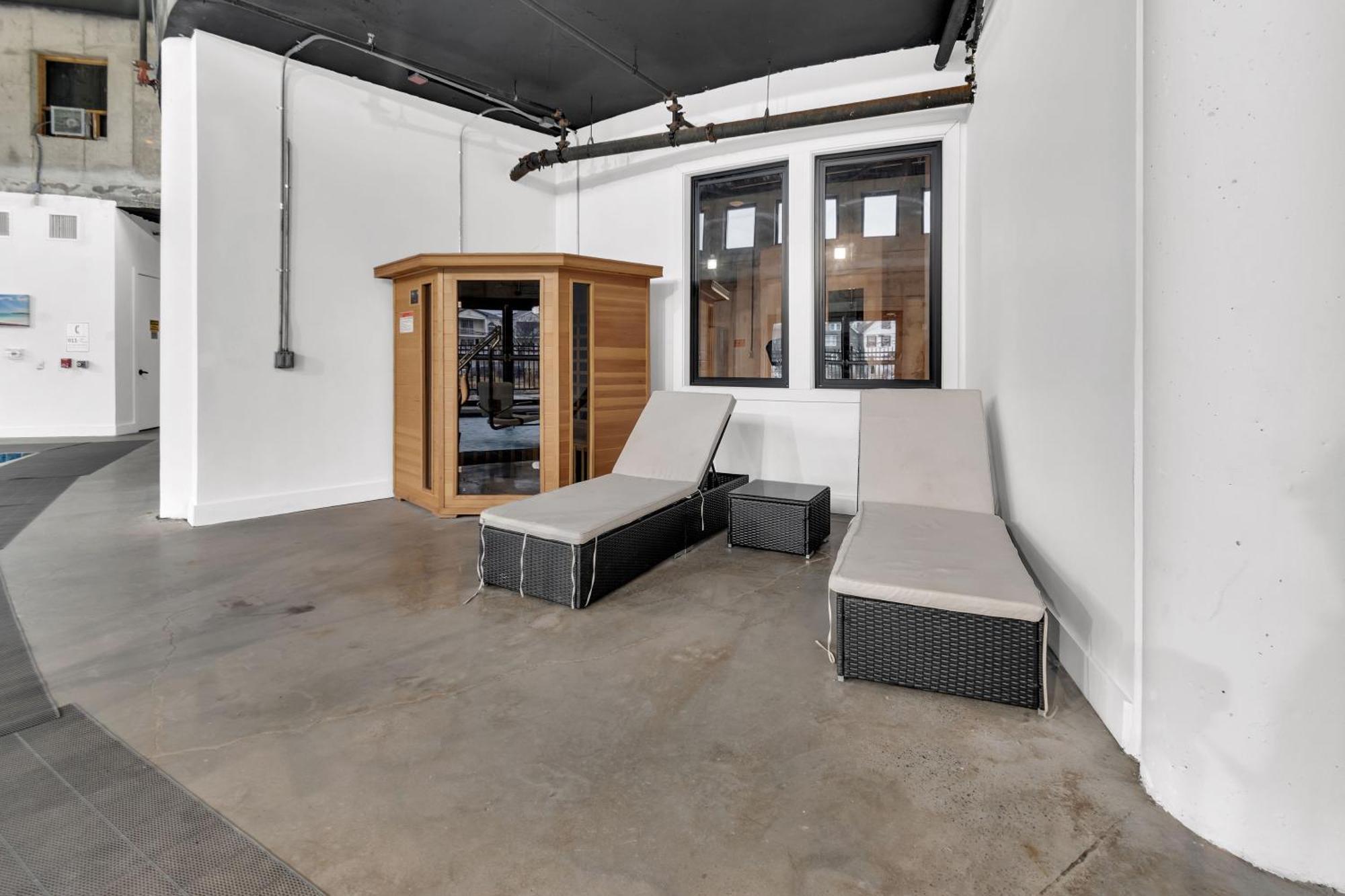 Apartamento Pink Heaven Indoor Pool, Free Parking, Near Nyc Elizabeth Exterior foto